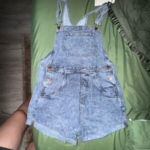 New with tags Cotton on Overalls shorts